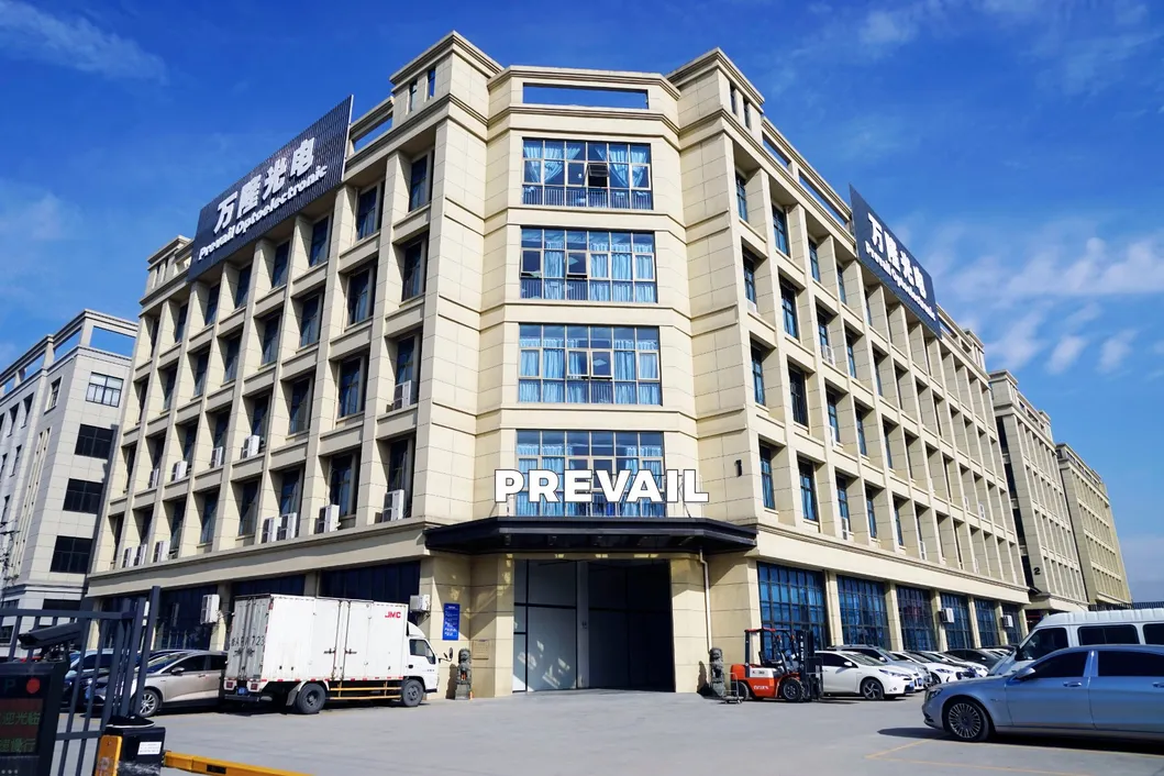 CATV 1310nm Am Direct Modulated Optical Transmitter.