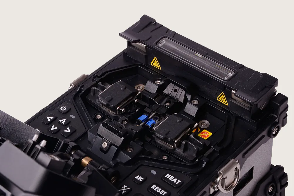 Shinho Outdoor Multi-Function 6 Motors Core to Core Alignment Fiber Fusion Splicer X-900 Low Splicing Loss